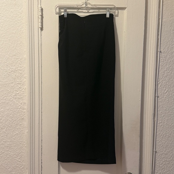 Zara Black Ruched Side Slit Skirt - Size Medium - Picture 6 of 11
